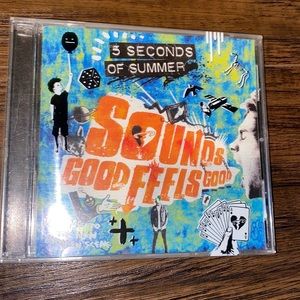 5 Seconds of Summer Sounds Good Feels Good Album